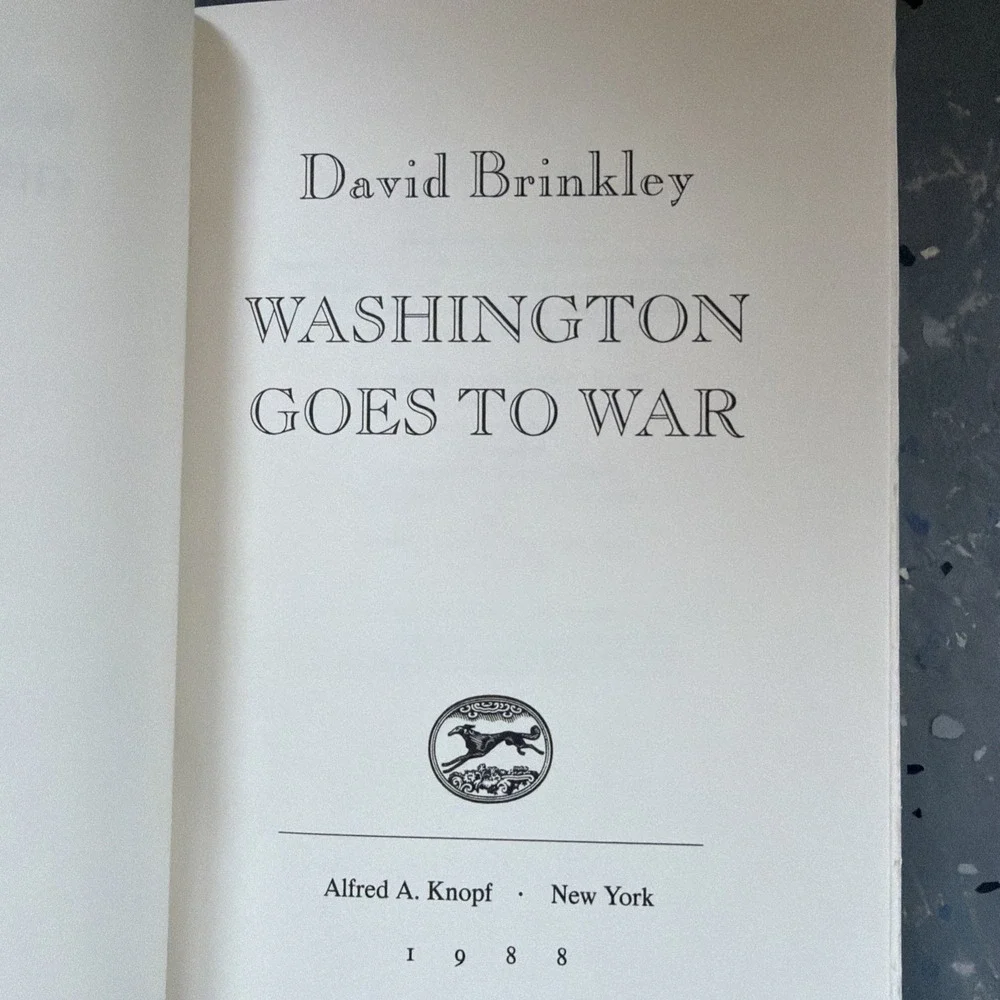 Washington Goes To War David‎ Brinkley First Edition USA Vintage 1988 HCDJ